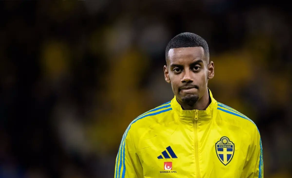 伊萨克潇洒, src