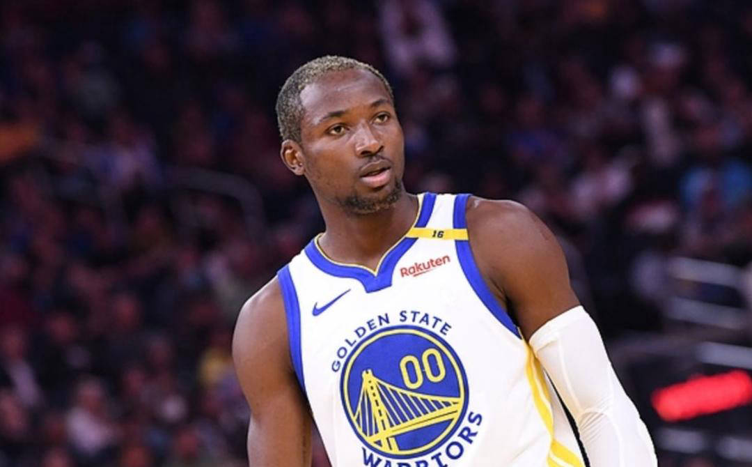 据报道, em 据报道, em