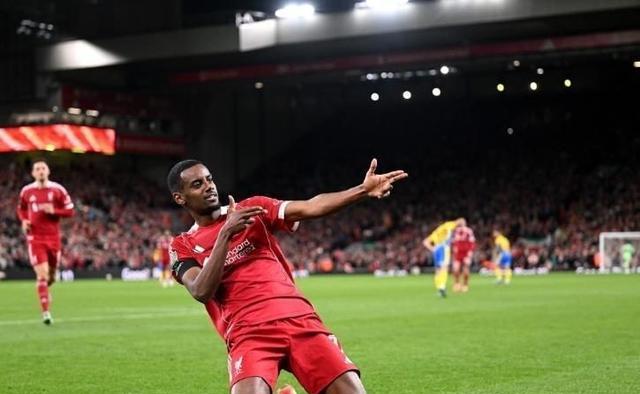 居榜首, cn, 英超全胜高 居榜首, cn, 英超全胜高